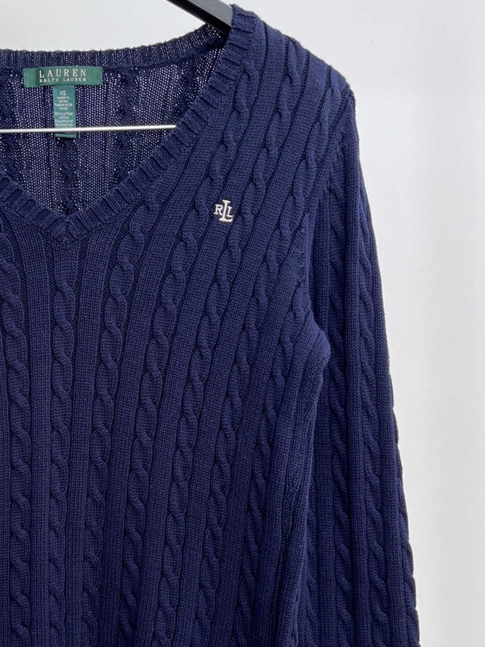 Lauren Ralph Lauren v-neck cableknit sweater XS navy LRL logo timeless old money